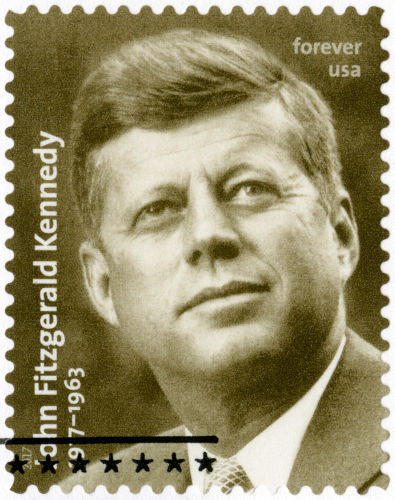 Selo comemorativo do ex-presidente norte-americano John F. Kennedy