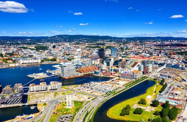 Vista aérea de Oslo, capital da Noruega.