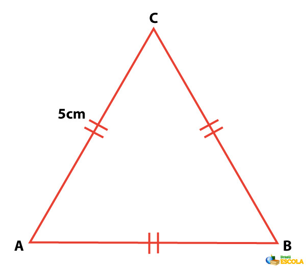 Ilustração de um triângulo equilátero com lado medindo 5 cm, que será utilizado para calcular sua área.