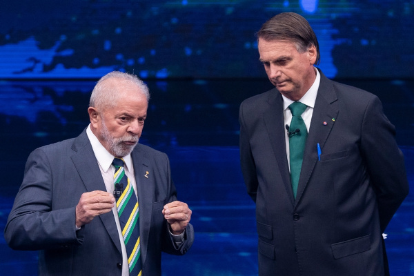 Lula e Bolsonaro em um debate eleitoral.