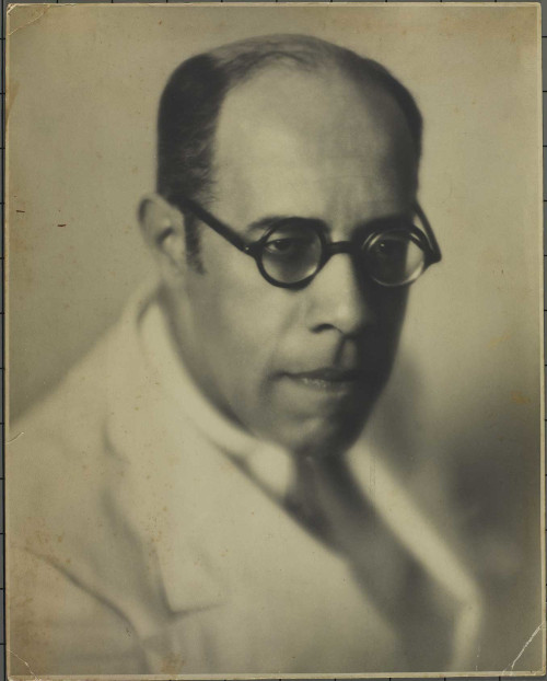 Retrato do escritor Mário de Andrade, um dos artistas que participaram da Semana de Arte Moderna de 1922.