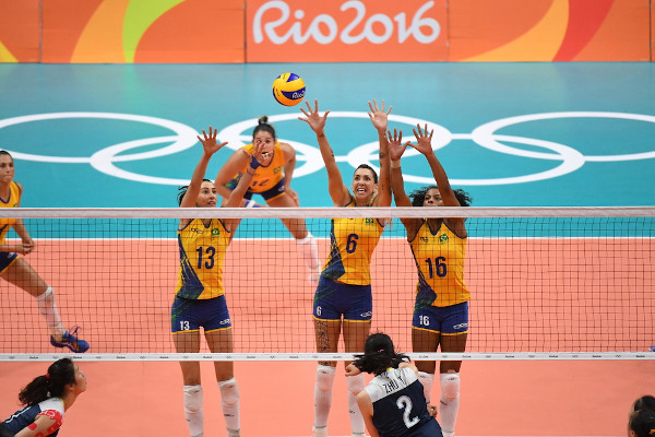 Bola De Vôlei Praia E Quadra Oficial Tamanho Profissional em Promoção na Americanas