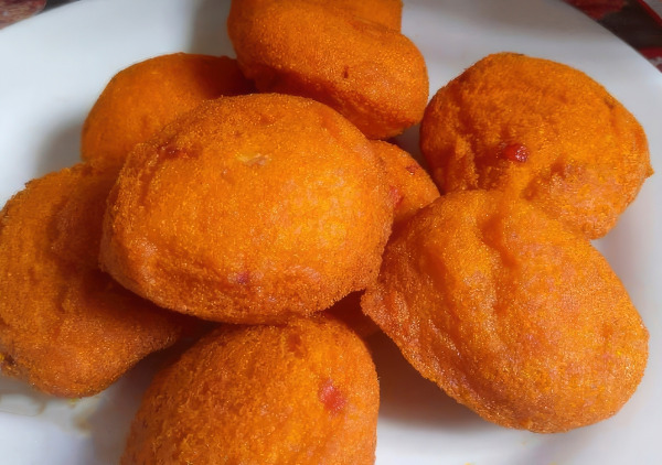 Bolinhos de akará, típicos da culinária iorubá.