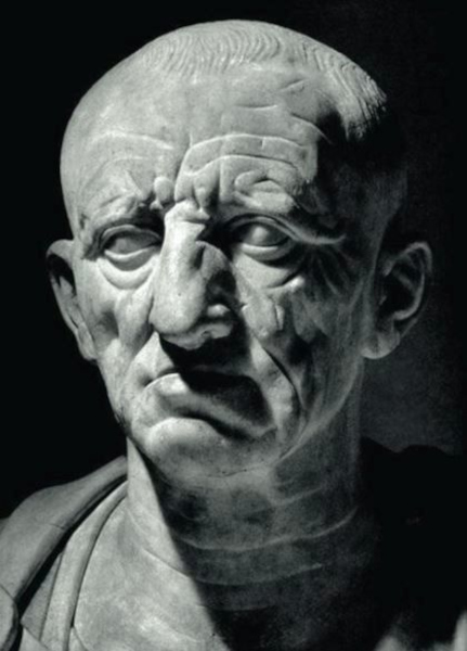 Estátua de Catão, o Velho, um exemplo de arte romana.