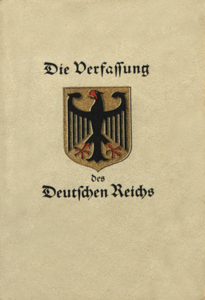 Constituição de Weimar, promulgada durante a República de Weimar.