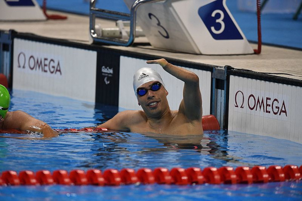 Daniel Dias, paratleta brasileiro que disputa natação, um dos esportes paralímpicos.