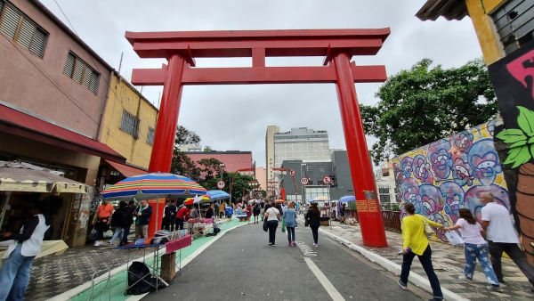 Liberdade, o “bairro japonês” estabelecido na cidade de São Paulo.[1]