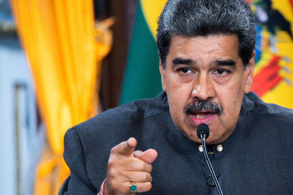 Nicolás Maduro, presidente da Venezuela que foi retirado à força do poder em 2026 mediante intervenção dos Estados Unidos. [2]