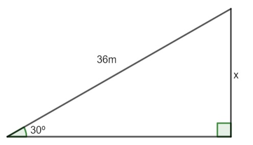 Triângulo retângulo com ângulo de 30º e lados medindo 36 m e x m 